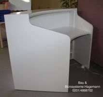 Kleine Theke weiß beleuchtet rund hochglanz 165 cm